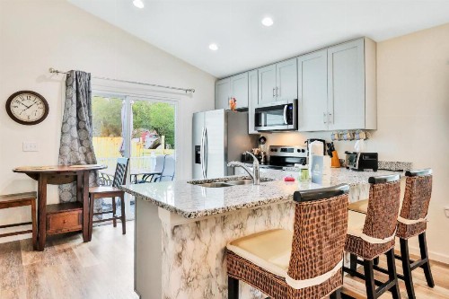 Downtown Cottage - image 4