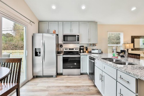 Downtown Cottage - image 5