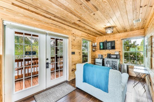 Outdoor Oasis - image 3