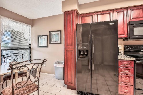 Beachside Landing - image 10