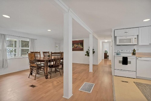 Riverfront Duplex with Dock Fishing Charcoal BBQ AMAZING Sunsets!! - image 9