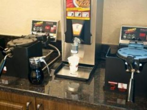 St. George Inn and Suites - image 3