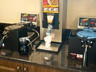 St. George Inn and Suites - image 3