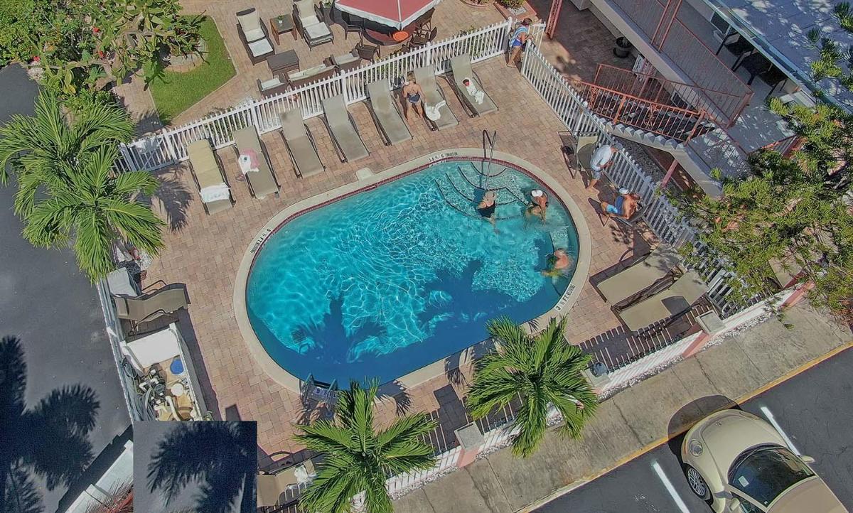 Carlton House Motel and Suites - main image