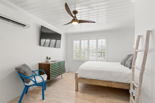 Inn on the Beach - image 19