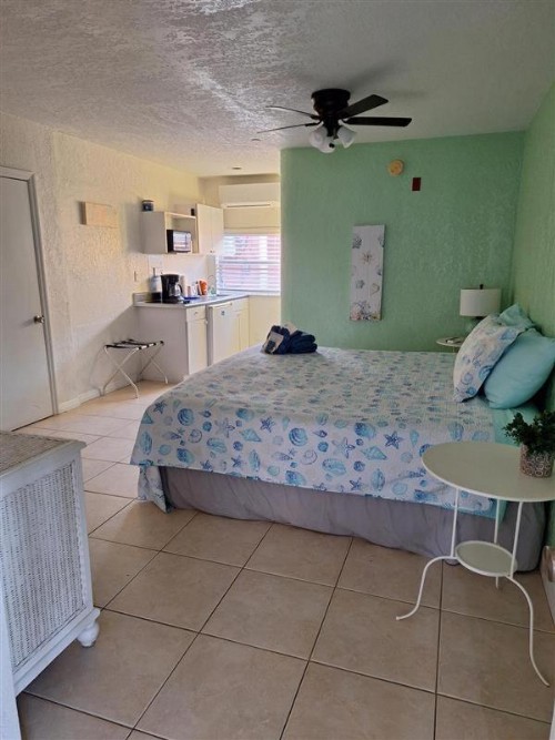 Blind Pass Resort Motel - image 29