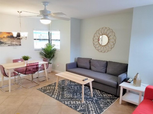 St. Pete Beach Suites - image 19