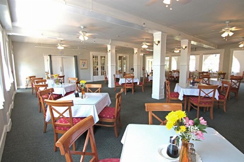 Crystal Bay Historic Hotel - image 10