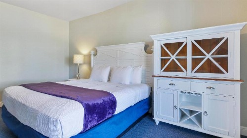 Crystal Bay Historic Hotel - image 40