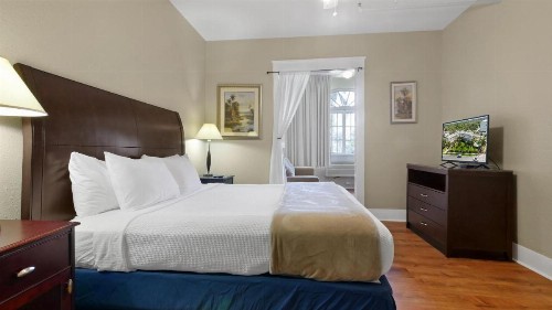 Crystal Bay Historic Hotel - image 41