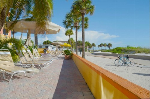 Page Terrace Beachfront Hotel - image 26