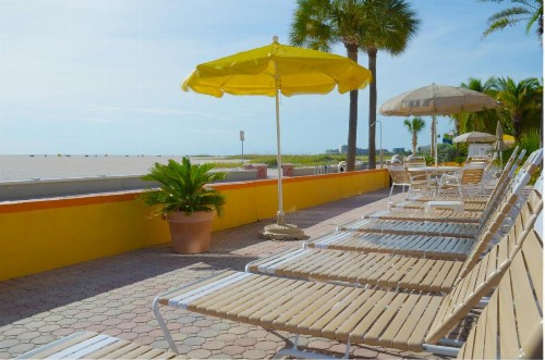 Page Terrace Beachfront Hotel - image 30
