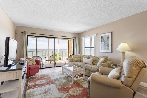 312 Beach Place Condos - image 29