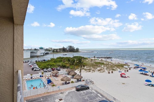 412 Beach Place Condo - image 27