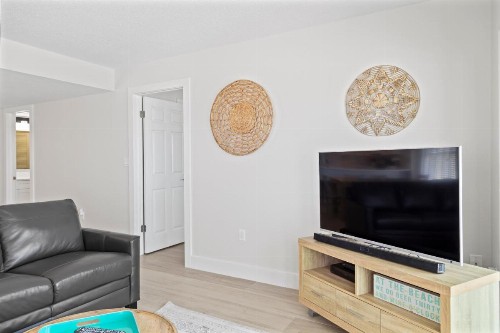 412 Beach Place Condo - image 34