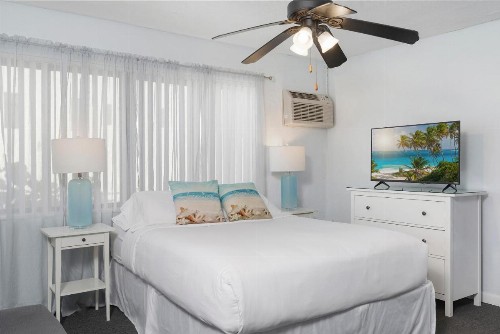 Sabal Palms Inn - image 27