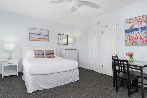 Sabal Palms Inn - image 29