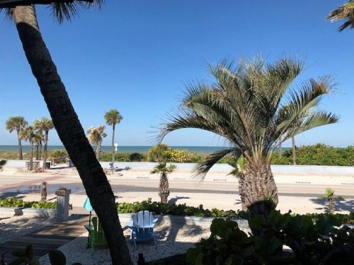 Sabal Palms Inn - image 32