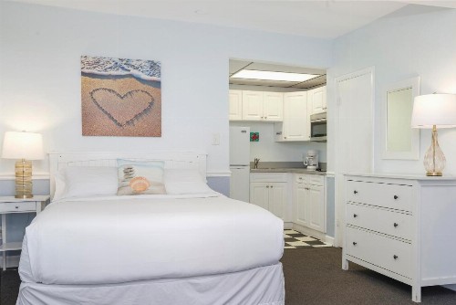 Sabal Palms Inn - image 43