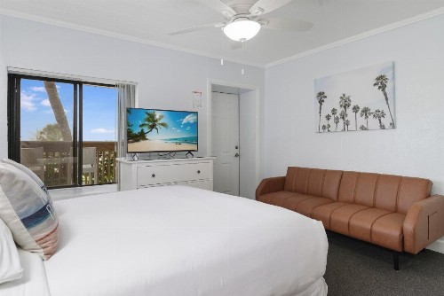 Sabal Palms Inn - image 9