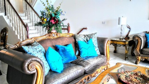 Beach and Bay MediterraneanTownhouse - image 14