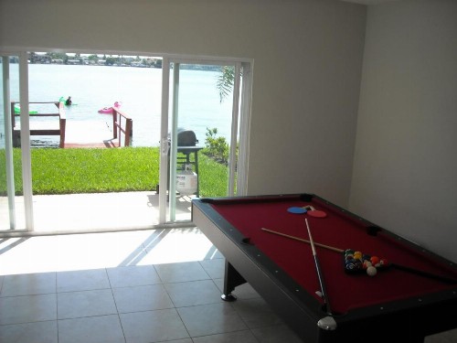 Mediterranean Three Story Beach Townhouse - image 39