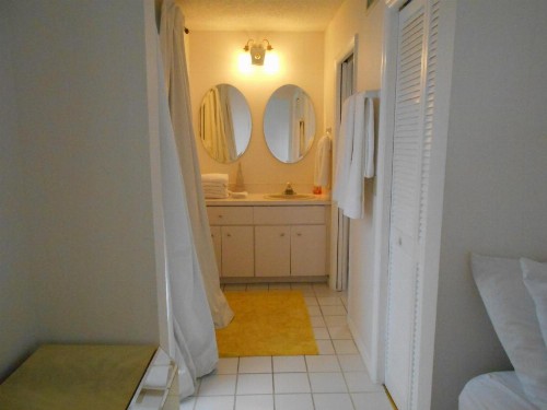 3000 Sq Ft Beach and Bay Condo - image 31