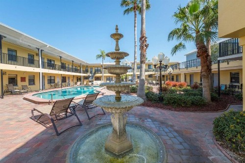 204 - Royal Orleans - image 2