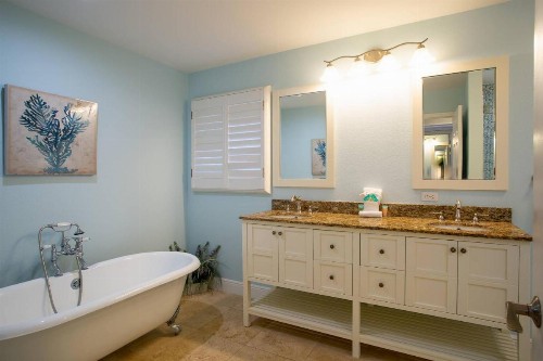 Admirals Townhouse - image 34