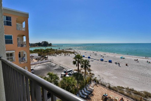 402 - Sandy Shores - image 14