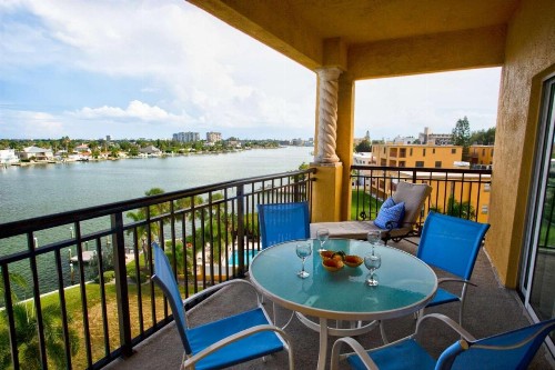 409 - Palms of Treasure Island - image 4
