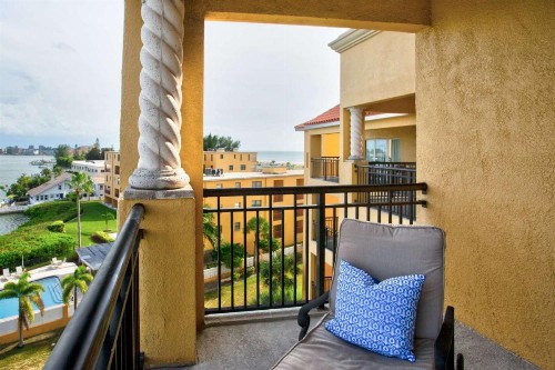 409 - Palms of Treasure Island - image 5