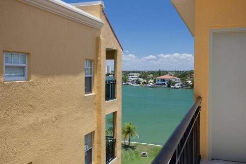 407 - Palms of Treasure Island - image 9