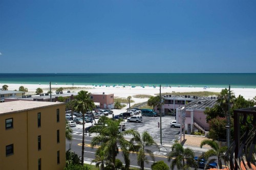 407 - Palms of Treasure Island - image 10