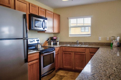 201 - Palms of Treasure Island - image 4