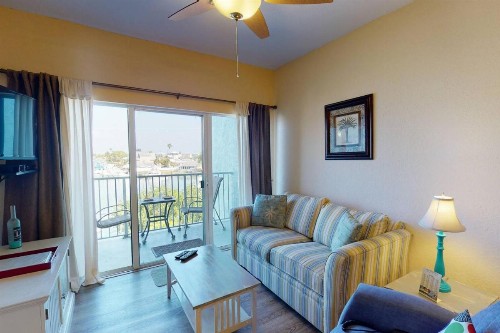 305 - Skyline - image 1