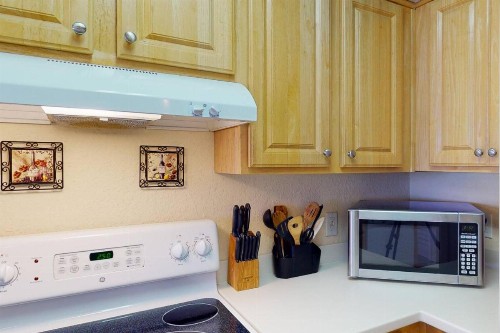 305 - Skyline - image 29
