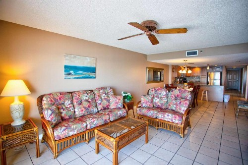 405 - Las Brisas - image 30