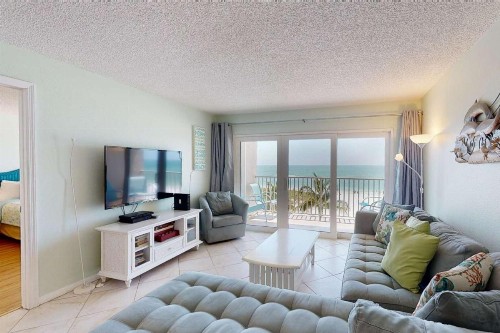 307 - Beach Place - image 1