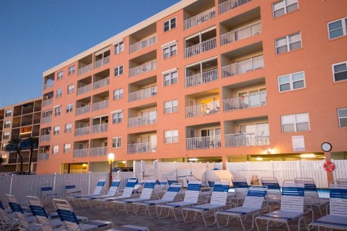 307 - Beach Place - image 5