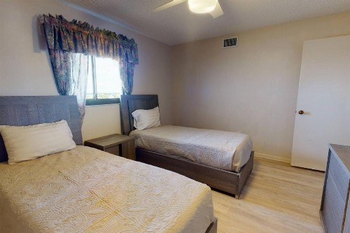 1-703 - Ocean Sands - image 10