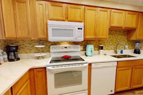 607- Villa Madeira - image 10