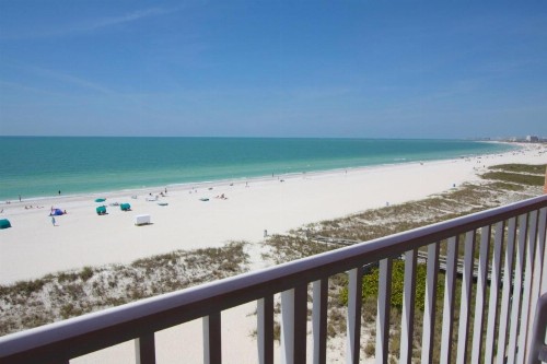 607 - Island Inn - image 24