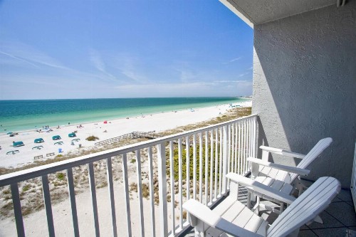 607 - Island Inn - image 31