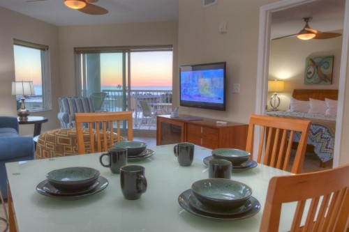 506 - Crystal Palms - image 11