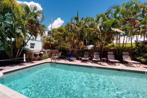 1 - Beach Club At Pass-A-Grille - image 2