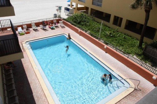 208 - Las Brisas - image 11