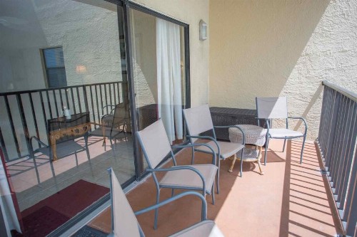 208 - Las Brisas - image 12