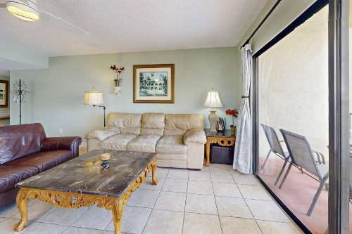 208 - Las Brisas - image 37