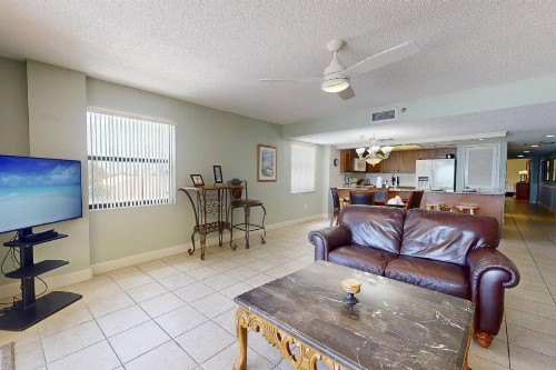 208 - Las Brisas - image 39